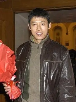 牛军